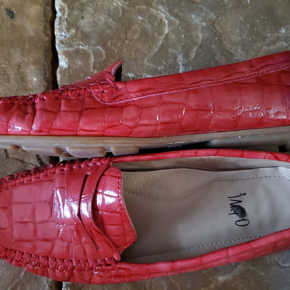 Impo Dela Alligator Print Loafers/Flats - Picture 5 of 7